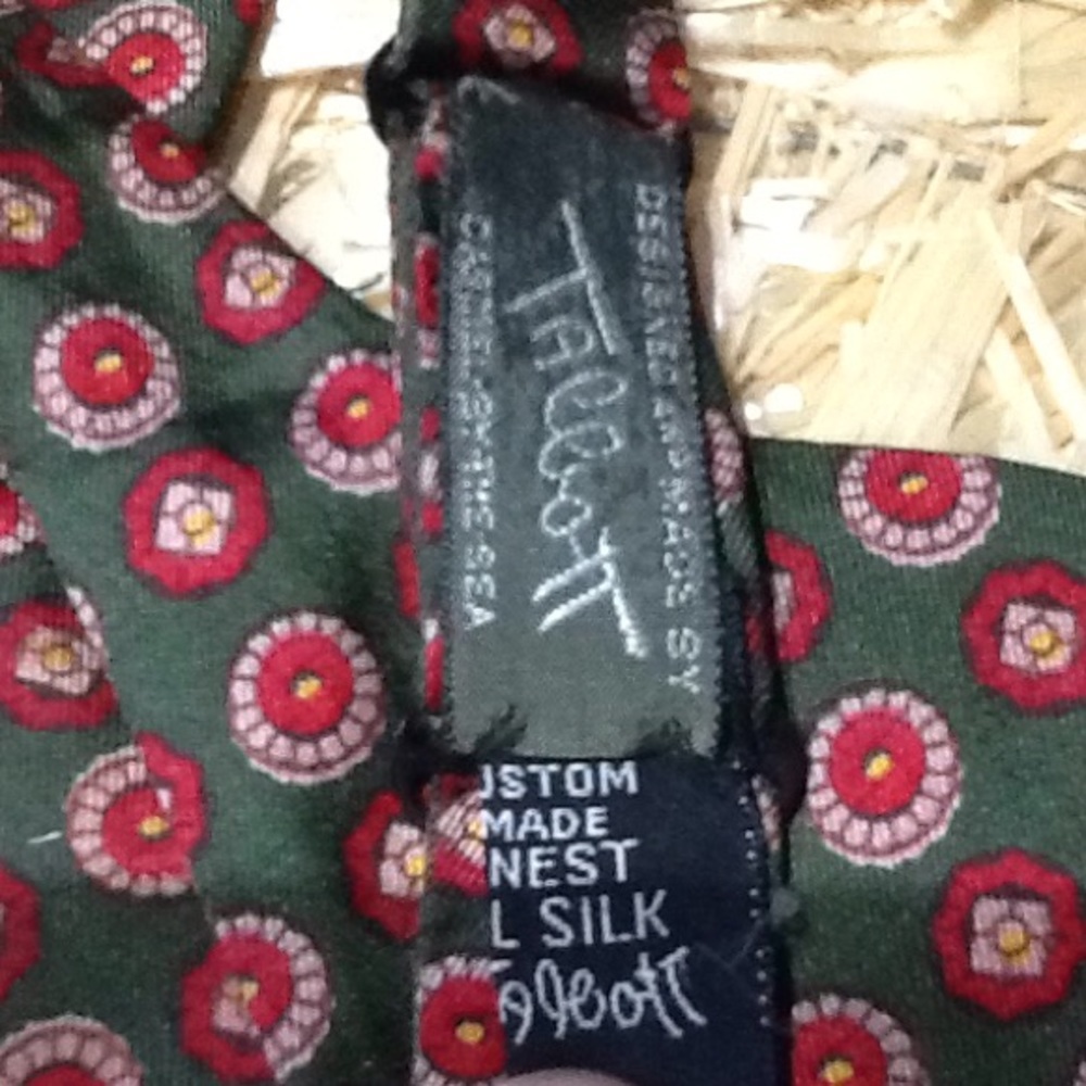 Talbott Silk Bow Tie. Like New!